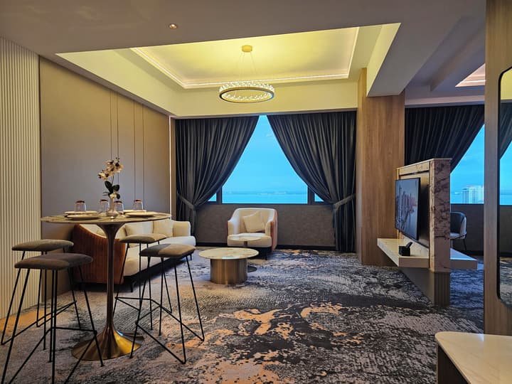 Hompton by the Beach Penang