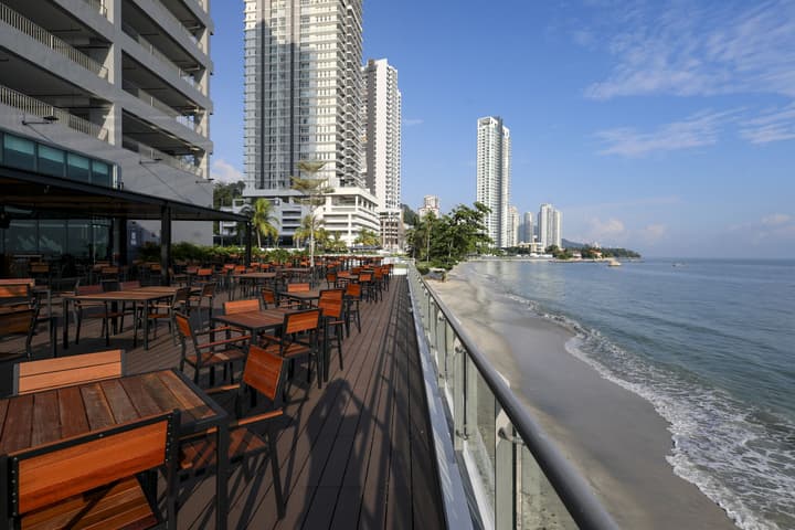 Hompton by the Beach Penang