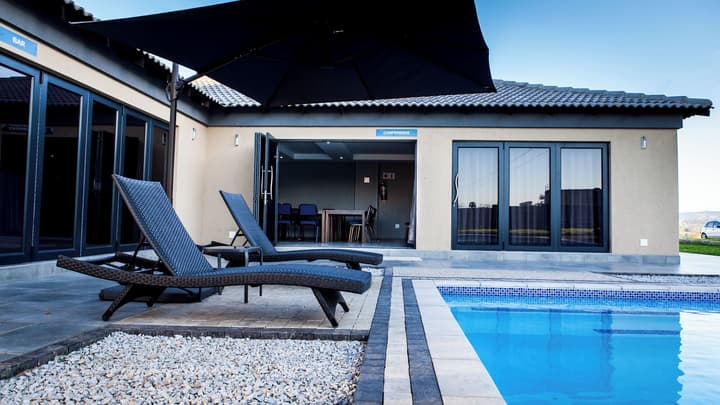 Sagwadi Hotel