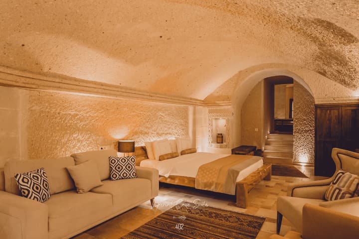 Nino Cave Suites