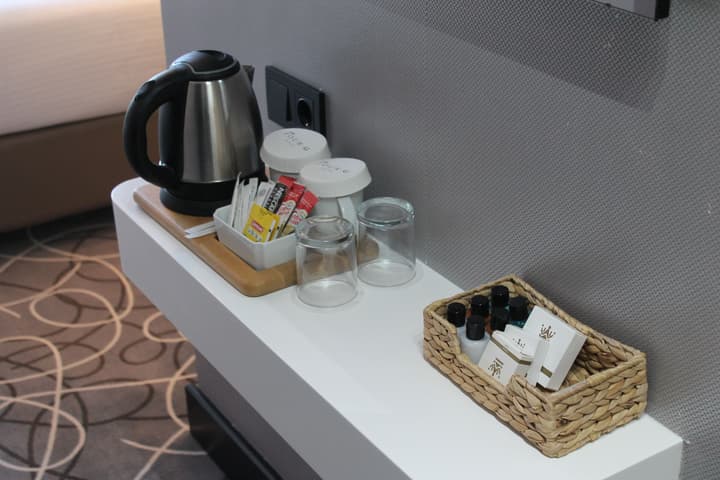 Four-G Hotel