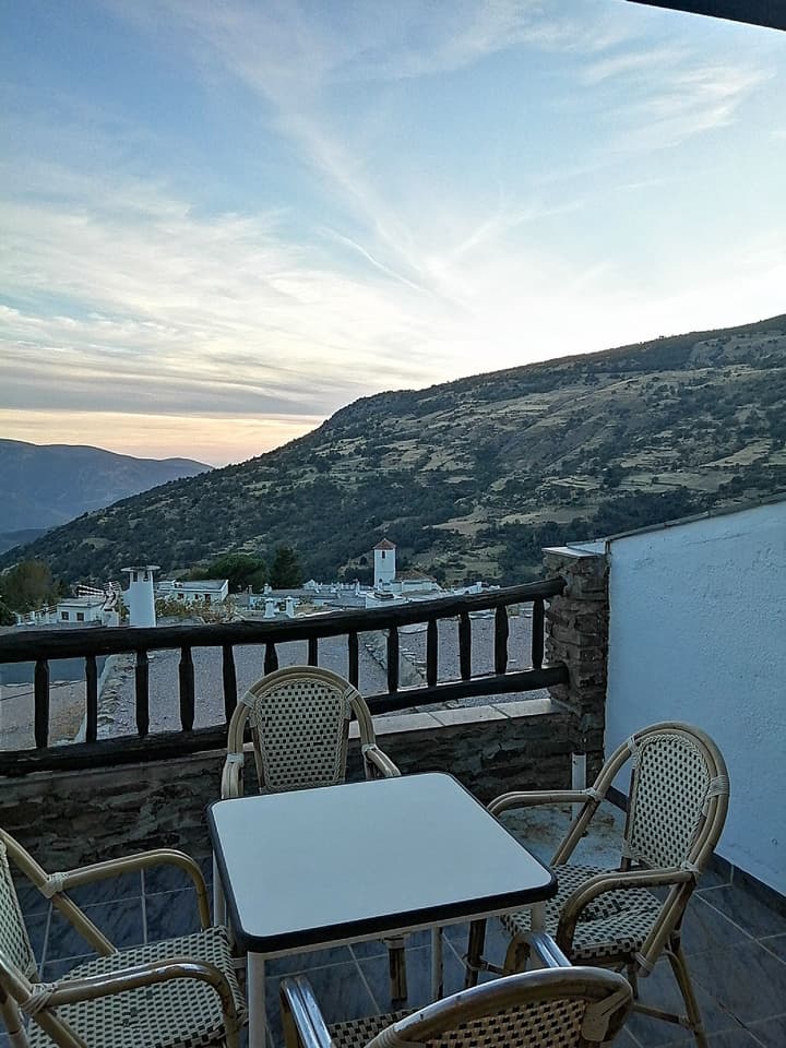 Hostal Rural Ruta de las Nieves