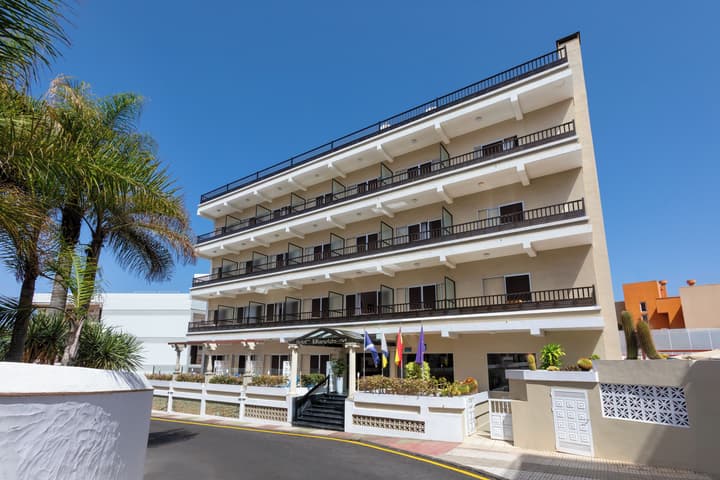 Hotel Don Manolito