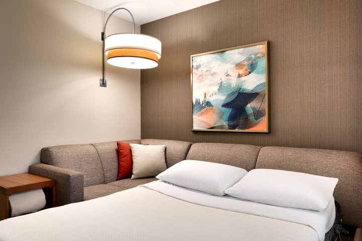 Hyatt Place Anchorage Midtown