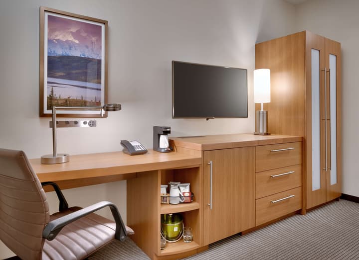 Hyatt Place Anchorage Midtown