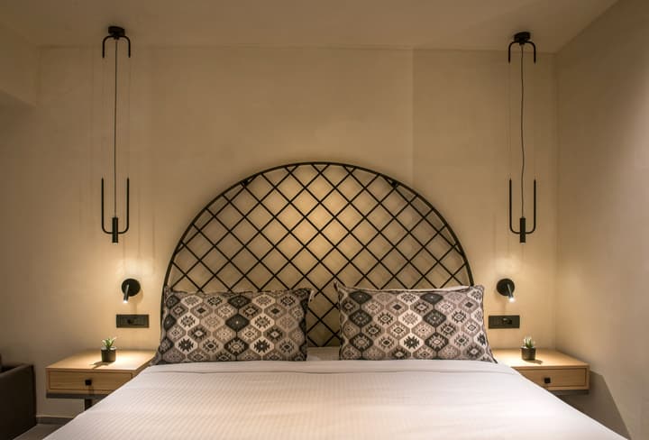 Petousis Hotel & Suites