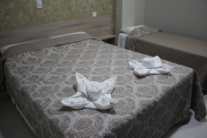 Aj Hotel