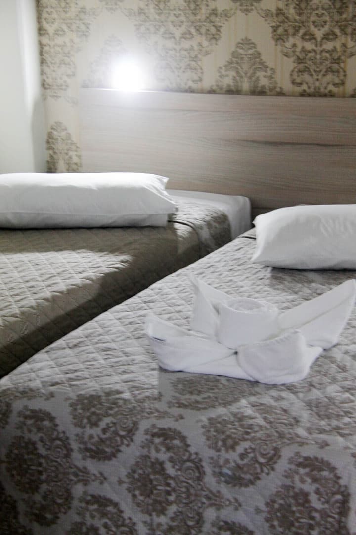 Aj Hotel