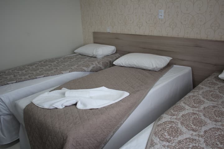 Aj Hotel