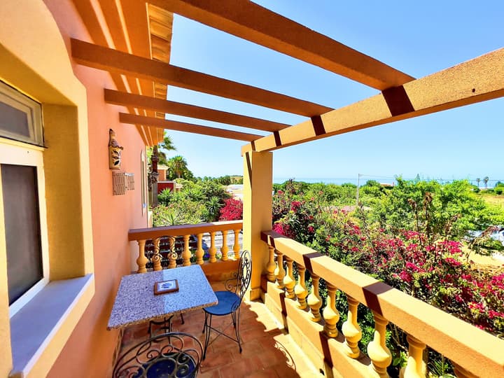Quinta do Mar - Country & Sea Village
