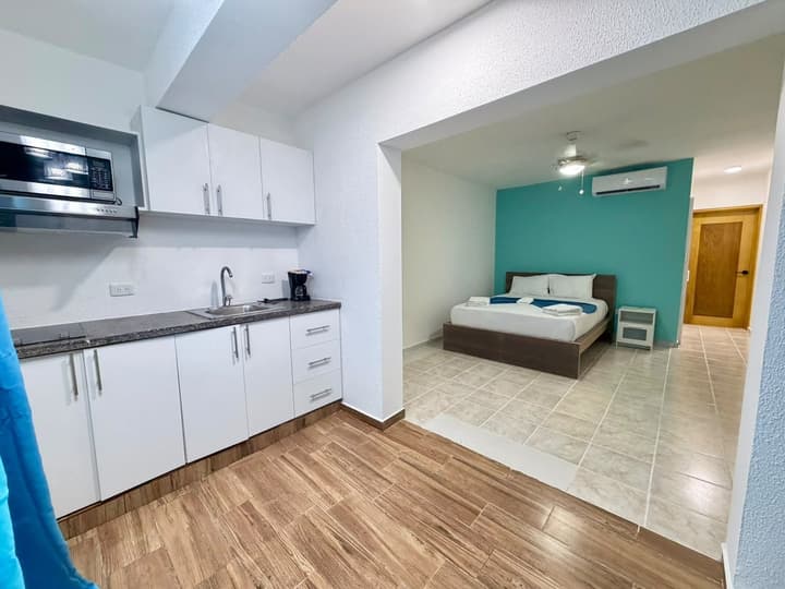 Tropical Casa Laguna