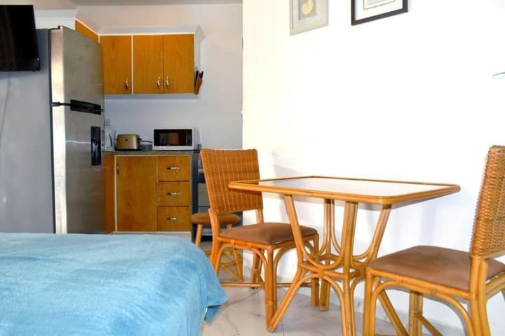 Tropical Casa Laguna