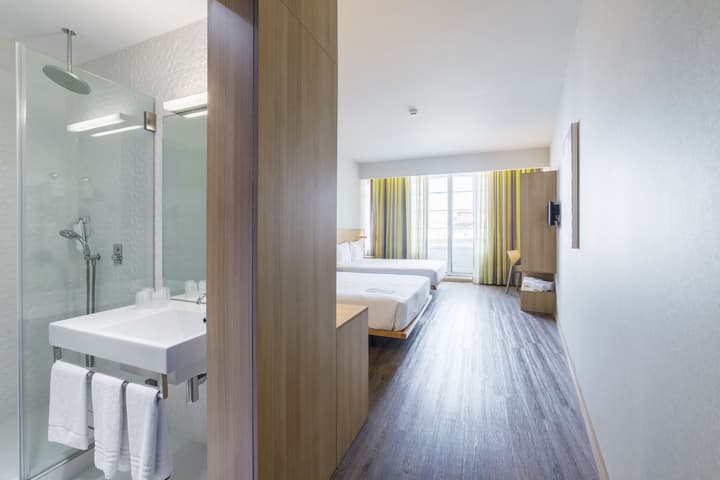 Moov Hotel Porto Centro