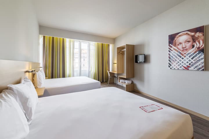 Moov Hotel Porto Centro