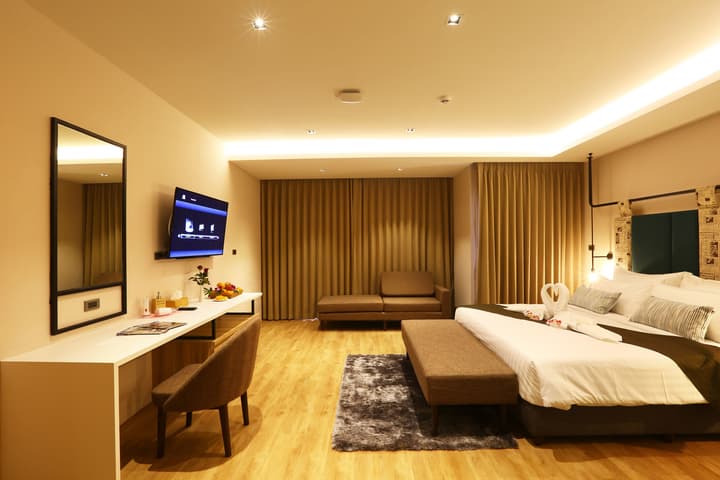 W3 Hotel