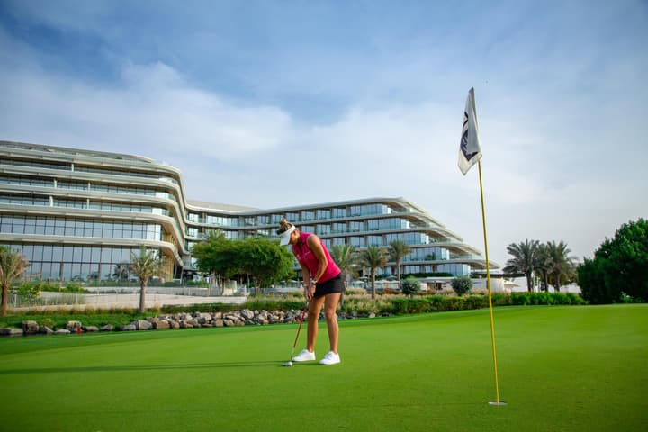 JA Lake View Hotel, Dubai