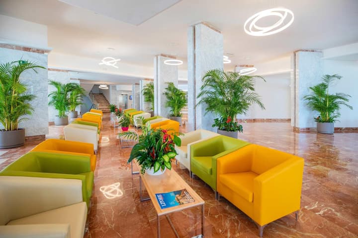 Hotel Servigroup Koral Beach