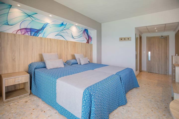 Hotel Servigroup Koral Beach