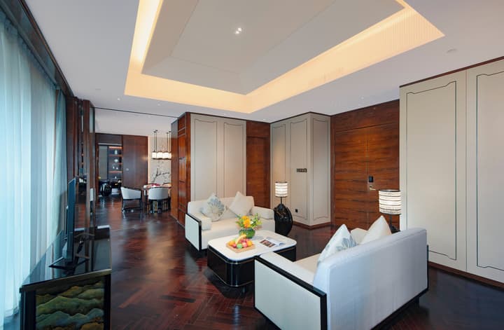 voco Hangzhou Binjiang Minghao by IHG
