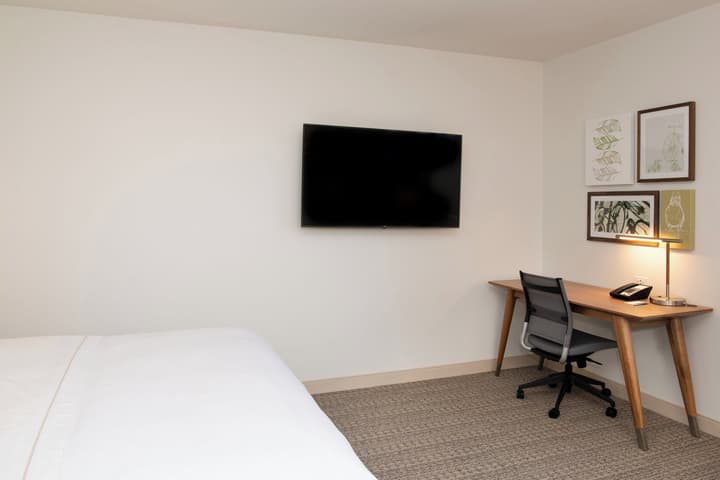 Element by Marriott Scottsdale at SkySong