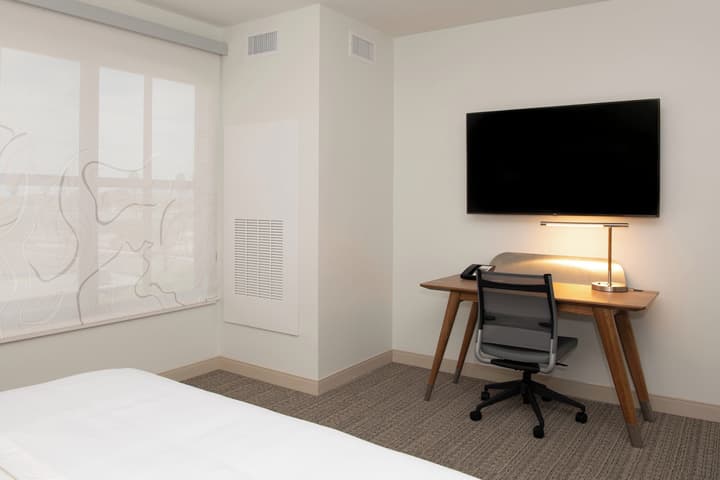 Element by Marriott Scottsdale at SkySong