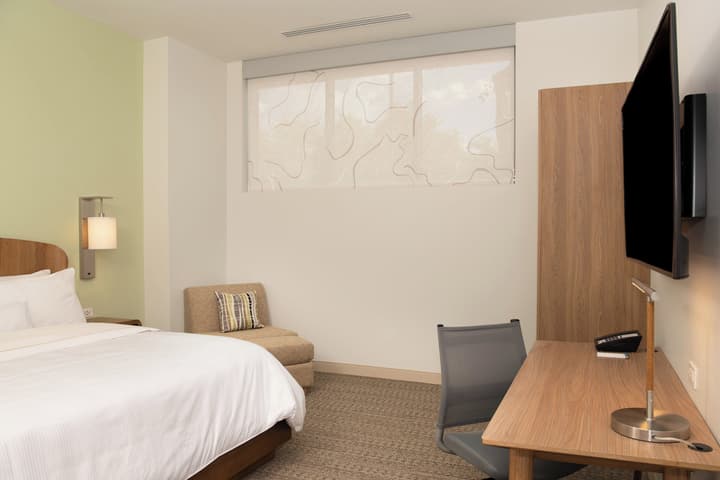 Element by Marriott Scottsdale at SkySong