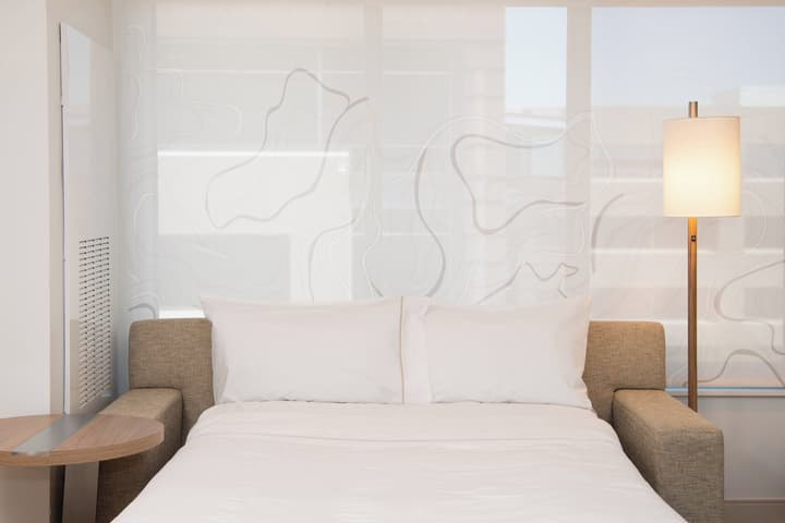 Element by Marriott Scottsdale at SkySong