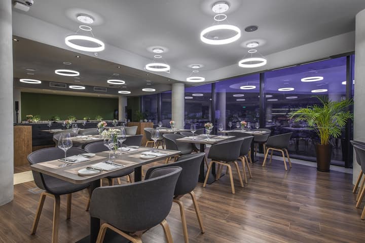 Golden Tulip Design Tbilisi