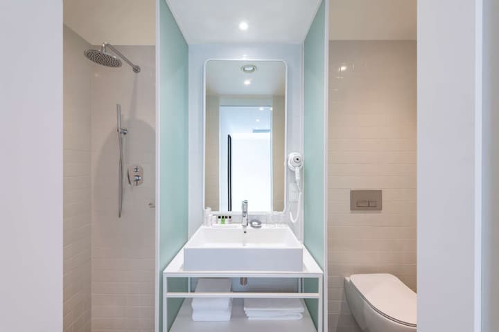 Golden Tulip Design Tbilisi