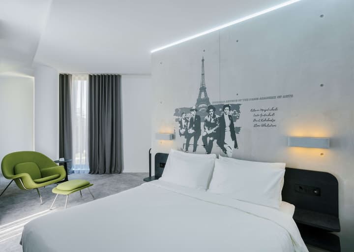 Golden Tulip Design Tbilisi