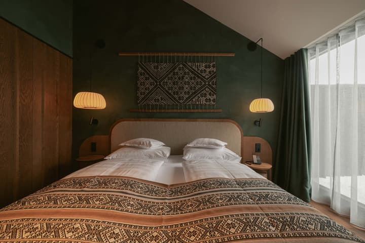 New Hotel Kristberg in Lech with Spa, outdoor pool and panoramic view