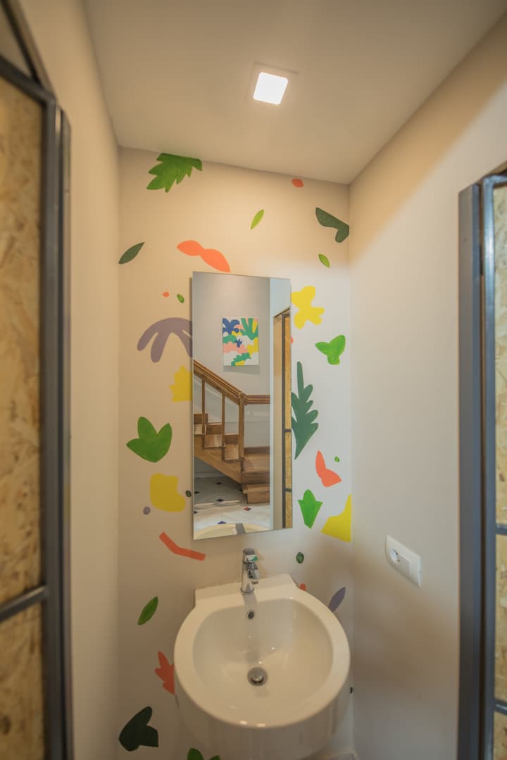 Mosaic Home - Hostel