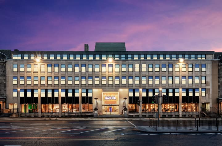 YOTEL Edinburgh, Select by Hilton