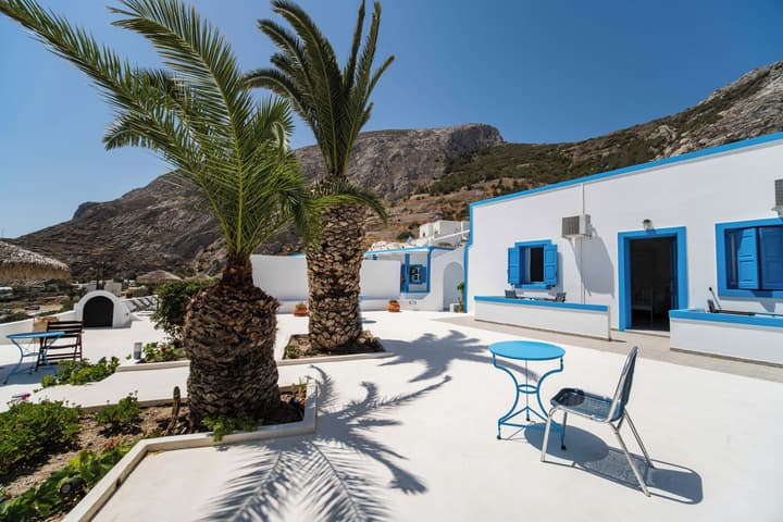 Ancient Thera Apartments