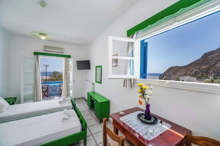 Ancient Thera Apartments