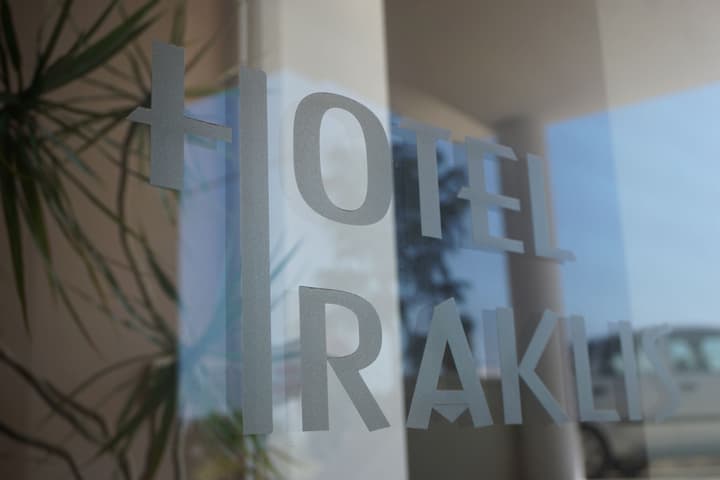 Hotel Iraklis