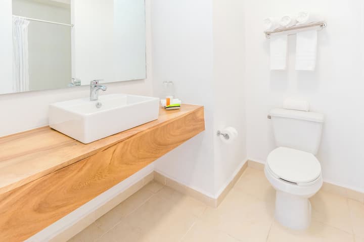 Decameron Isla Coral Guayabitos Ramada All Inclusive Resort