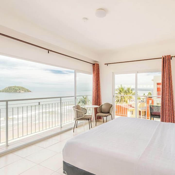 Decameron Isla Coral Guayabitos Ramada All Inclusive Resort