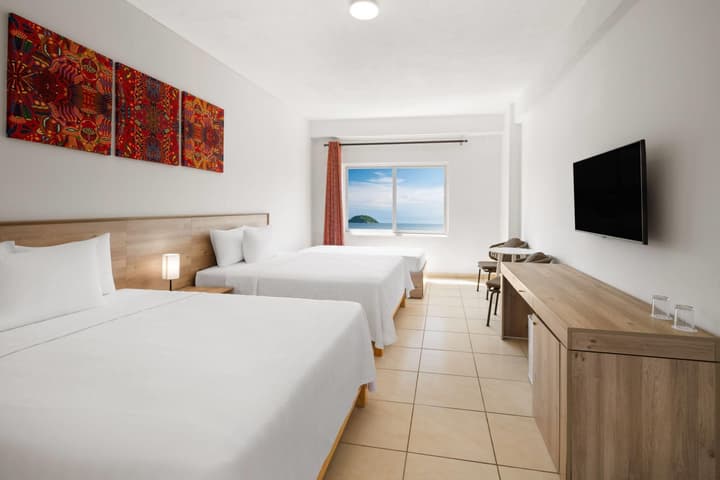 Decameron Isla Coral Guayabitos Ramada All Inclusive Resort