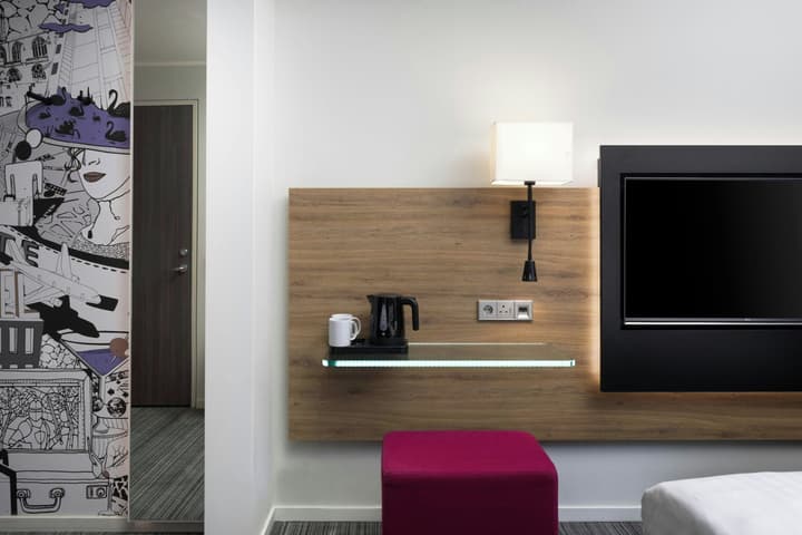 Moxy York