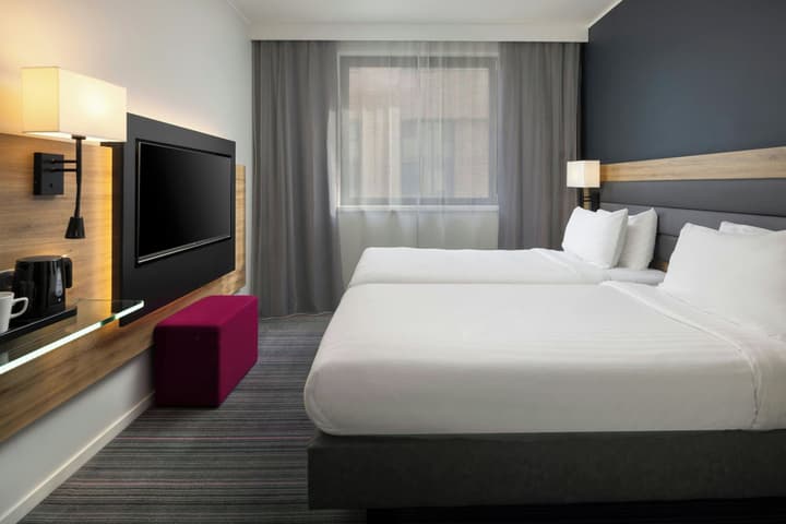 Moxy York