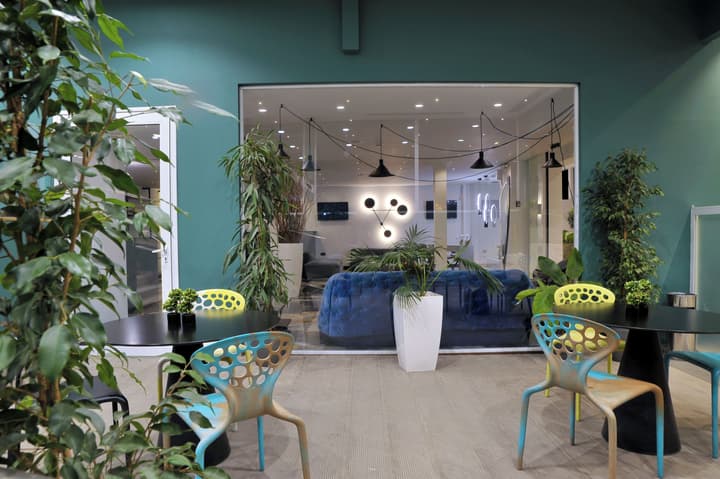 Athenaeum Smart Hotel