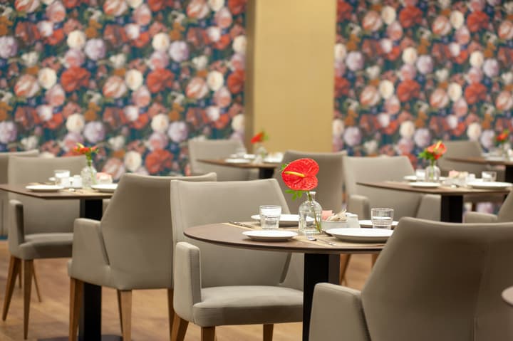 Athenaeum Smart Hotel