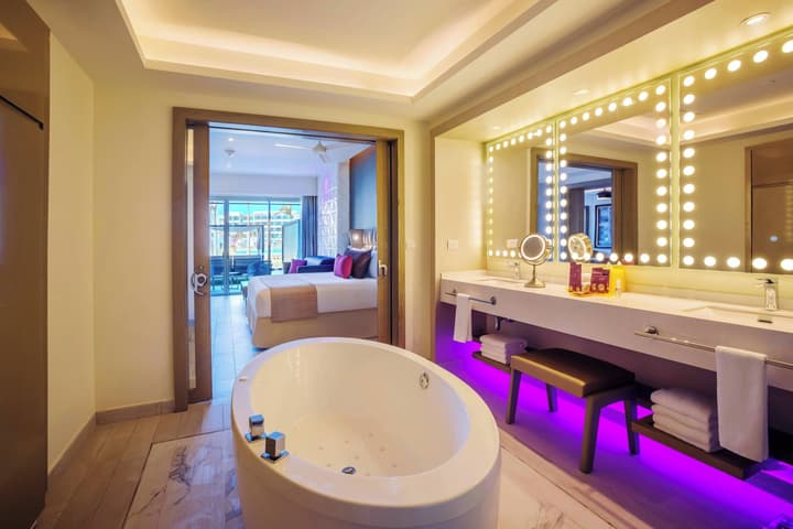 Planet Hollywood Cancun by Royalton, An Autograph Collection All-Inclusive Resort