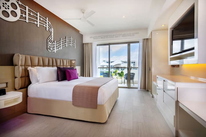 Planet Hollywood Cancun by Royalton, An Autograph Collection All-Inclusive Resort