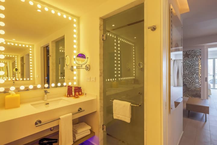 Planet Hollywood Cancun by Royalton, An Autograph Collection All-Inclusive Resort