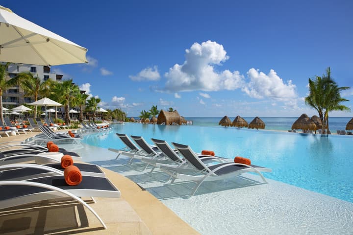 Dreams Natura Resort & Spa - All Inclusive