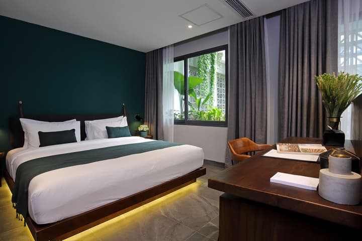 Baitong Hotel & Resort