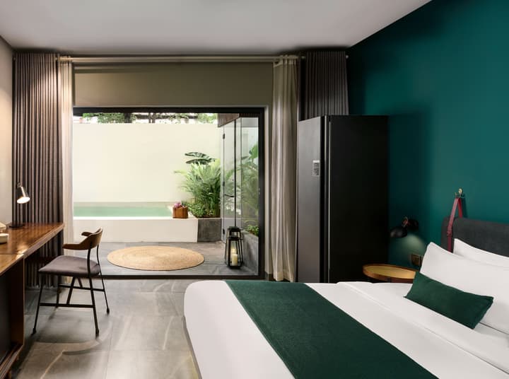 Baitong Hotel & Resort