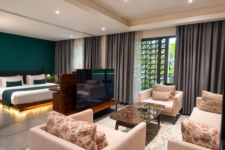 Baitong Hotel & Resort